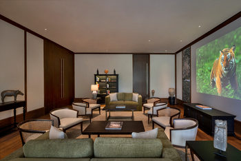 The Oberoi Vindhyavilas Wildlife Resort: Bibliothek