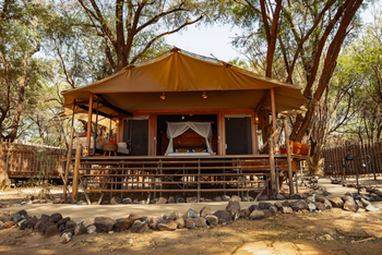 Soroi Larsens Tented Camp: Family Tent