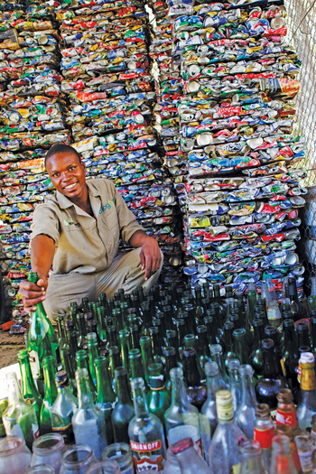 Chobe Game Lodge: Recycling-Werkstatt