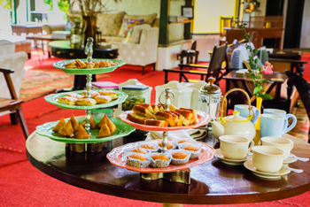 Jim's Jungle Retreat: Carpet Sahib's Cafe