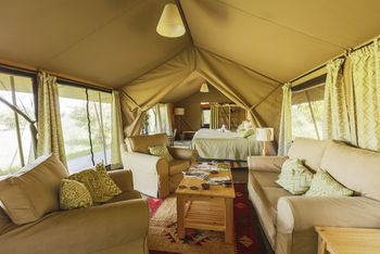 Porini Lion Camp: Lounge