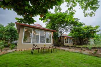 Tathastu Resort Tadoba: Gästehütten