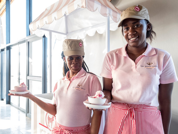 The Desert Grace: Restaurant