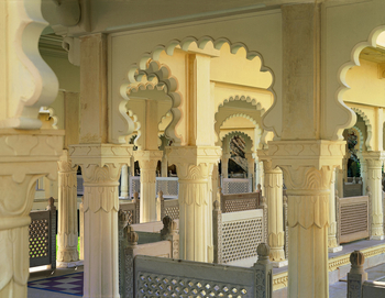 The Oberoi Udaivilas: Korridor