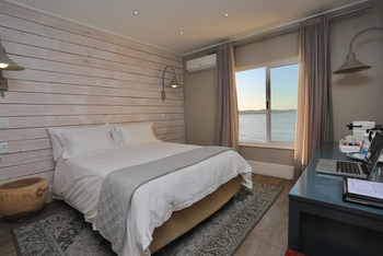 Lüderitz Nest Hotel: Comfort- und Deluxe Room