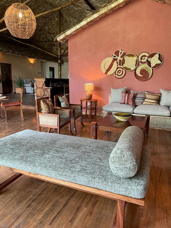 Mahogany Springs Safari Lodge: Parkettfußboden