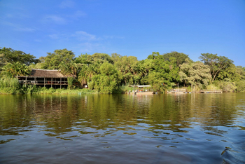 Ngepi Camp: Riverfront