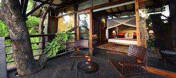 Pench Tree Lodge Pench Tree Lodge: Privater Balkon eines Baumhauses