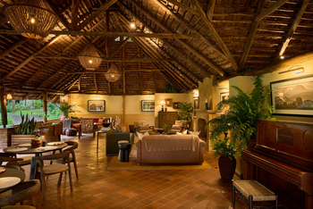 Rivertrees Country Inn: Loungebereich