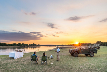 Time + Tide South Luangwa Time + Tide South Luangwa: Sundowner