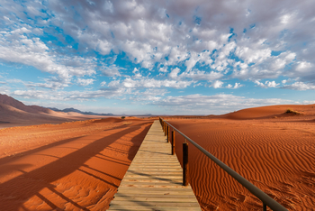 Wolwedans Desert Lodge: Steg in die Wüste