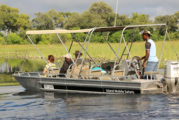 Island Safari Lodge: Motorbootausflug