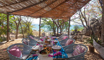 Kaya Mawa Kaya Mawa: Exklusives Ndomo House