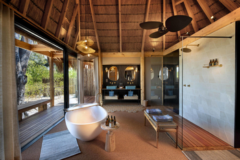 Tawana Camp: Badewanne