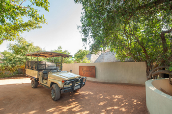 Kafunta River Lodge: Game Drive Vehicle