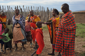 Encounter Mara Camp: Cultural Visit