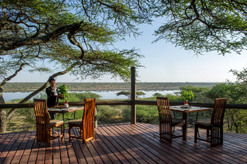 Masek Tented Lodge: Veranda mit Ausblick