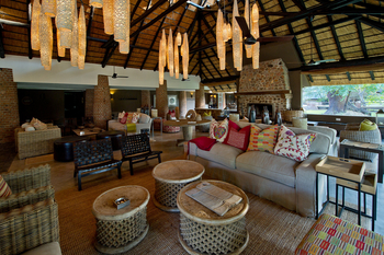 Mfuwe Lodge: Lounge