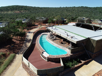 Okutala Lodge: Swimming Pool