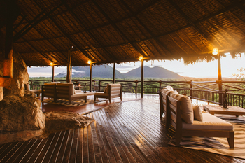 Ruaha River Lodge: Lounge