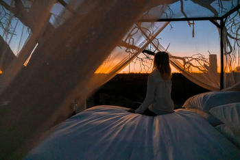 Somalisa Acacia Camp Somalisa Acacia Camp: Sleep-Out