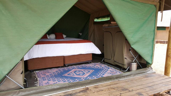 Makumutu Safari Lodge: Doppelbett