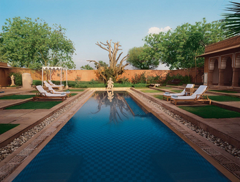 The Oberoi Rajvilas: Reflecting Pool