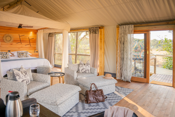 4 Rivers Camp 4 Rivers Camp: Gästezeltinterieur