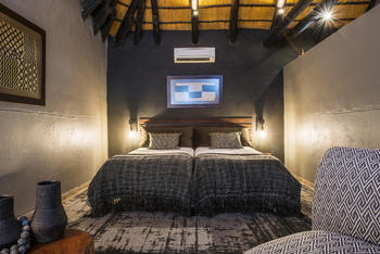 Ai Aiba Lodge Ai Aiba Lodge: Doppelbett