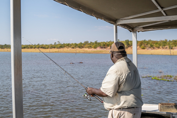 Bumi Hills Safari Lodge: Angler