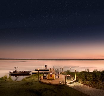 Lolebezi Safari Lodge: Anlegesteg