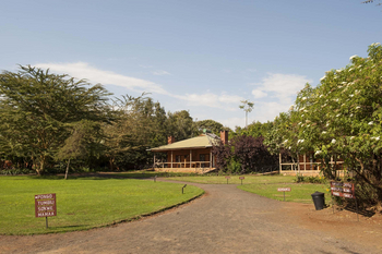 Tloma Lodge: Wege im Camp