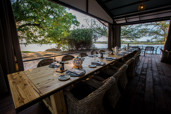 Zambezi Mubala Lodge: Dinner Table