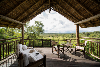 Mihingo Lodge: Private Veranda