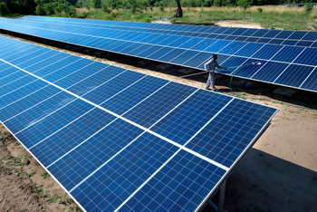 Nyamatusi Camp Nyamatusi Camp: Solarpanel