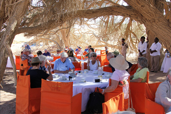 Sossusvlei Lodge: Bush Breakfast