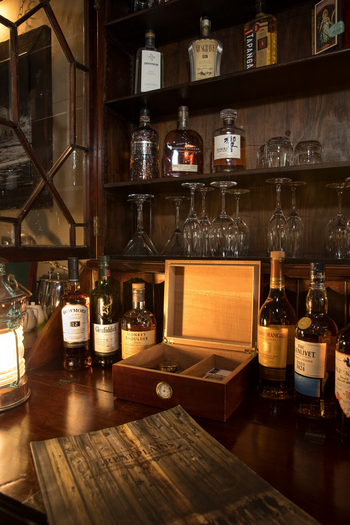 The Dhow Suite at Zarafa: Bar