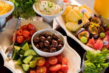 andBeyond Phinda Zuka Lodge: Opulentes Morgenbuffet mit frischen Früchten