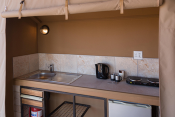 Desert Camp: Kitchenette