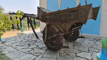 Brij Lakshman Sagar: Alter Ochsenkarren