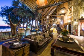 David Livingstone Safari Lodge: Lounge