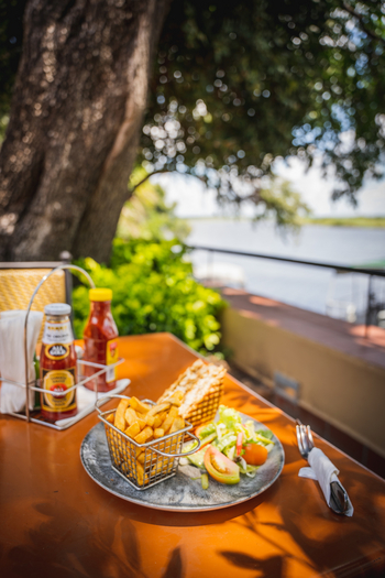 Chobe Safari Lodge: Sandwich
