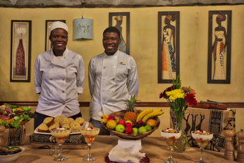 Island Safari Lodge: Essen und Trinken