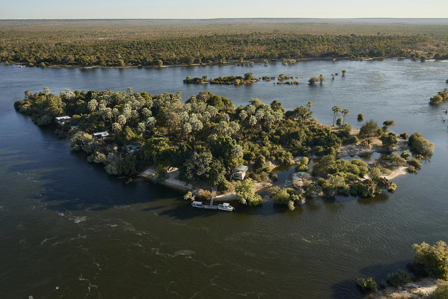 Victoria Falls River Lodge