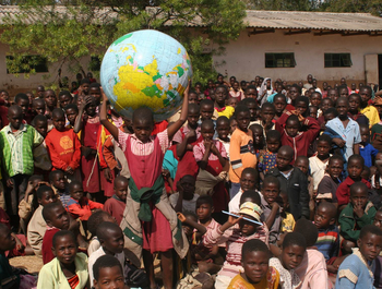 Chilo Gorge Safari Lodge: Mahenye Primary School