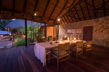 Luangwa River Camp: Esstisch