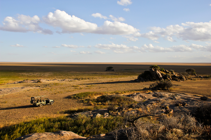Namiri Plains Camp