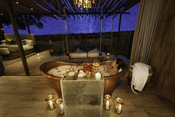 Nimali Mara Camp: Badewanne mit Sternenblick