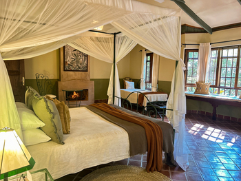 Rivertrees Country Inn: River Cottage Interior