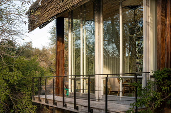 Singita Sweni Lodge: Winter Lounge